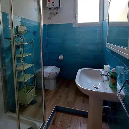 Ampio Con Terrazza Nel Centro Storico Di - Domus Carbonari * Neapel