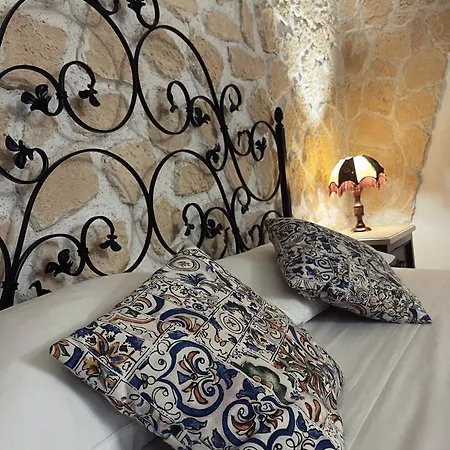 Ampio Con Terrazza Nel Centro Storico Di - Domus Carbonari Neapel