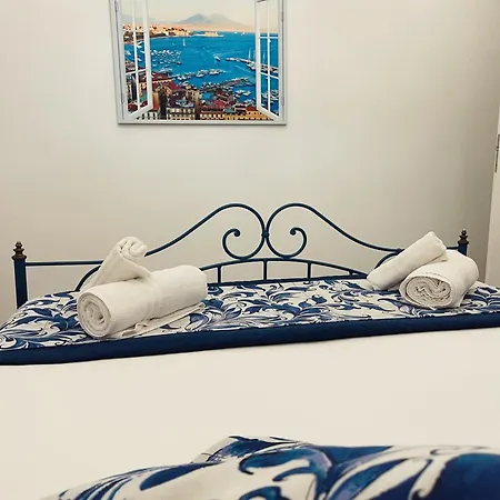 Lägenhet Ampio Con Terrazza Nel Centro Storico Di - Domus Carbonari *